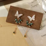 Vintage Multicolour Pearl Flower Stud Earrings