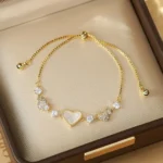 Neo-Chinese Mother-of-Pearl Zircon Heart Bracelet