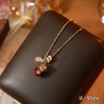 Double-Sided Red Enamel Shell Clavicle Necklace