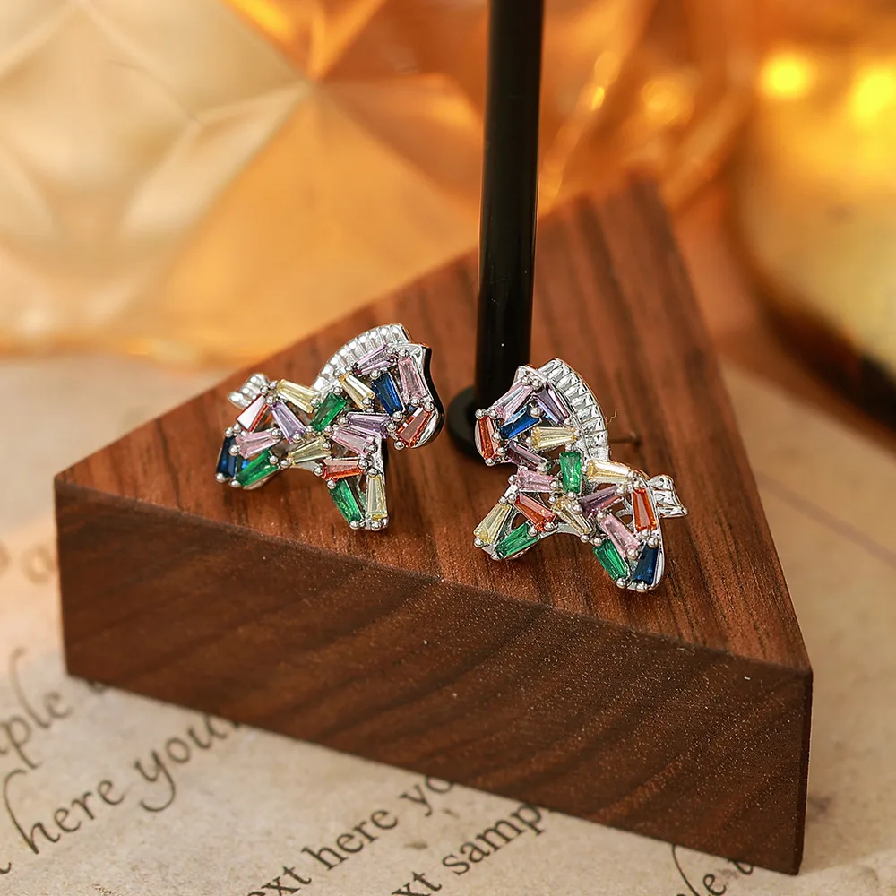 O1CN01Uoen0k2BaeEw2VMZ9_2214616708355-0-cib Rainbow White Pearl Zircon Jewelry Set - Image 1
