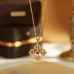 Dopamine Flower Chain Clavicle Necklace